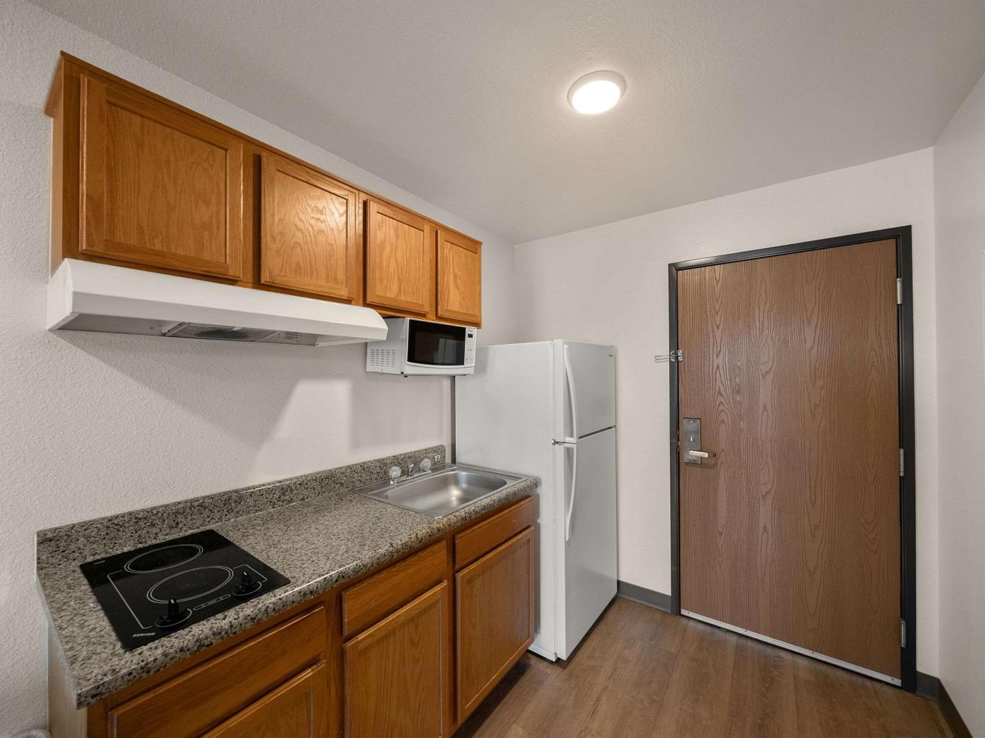 Woodspring Suites Dallas Рокуолл Экстерьер фото