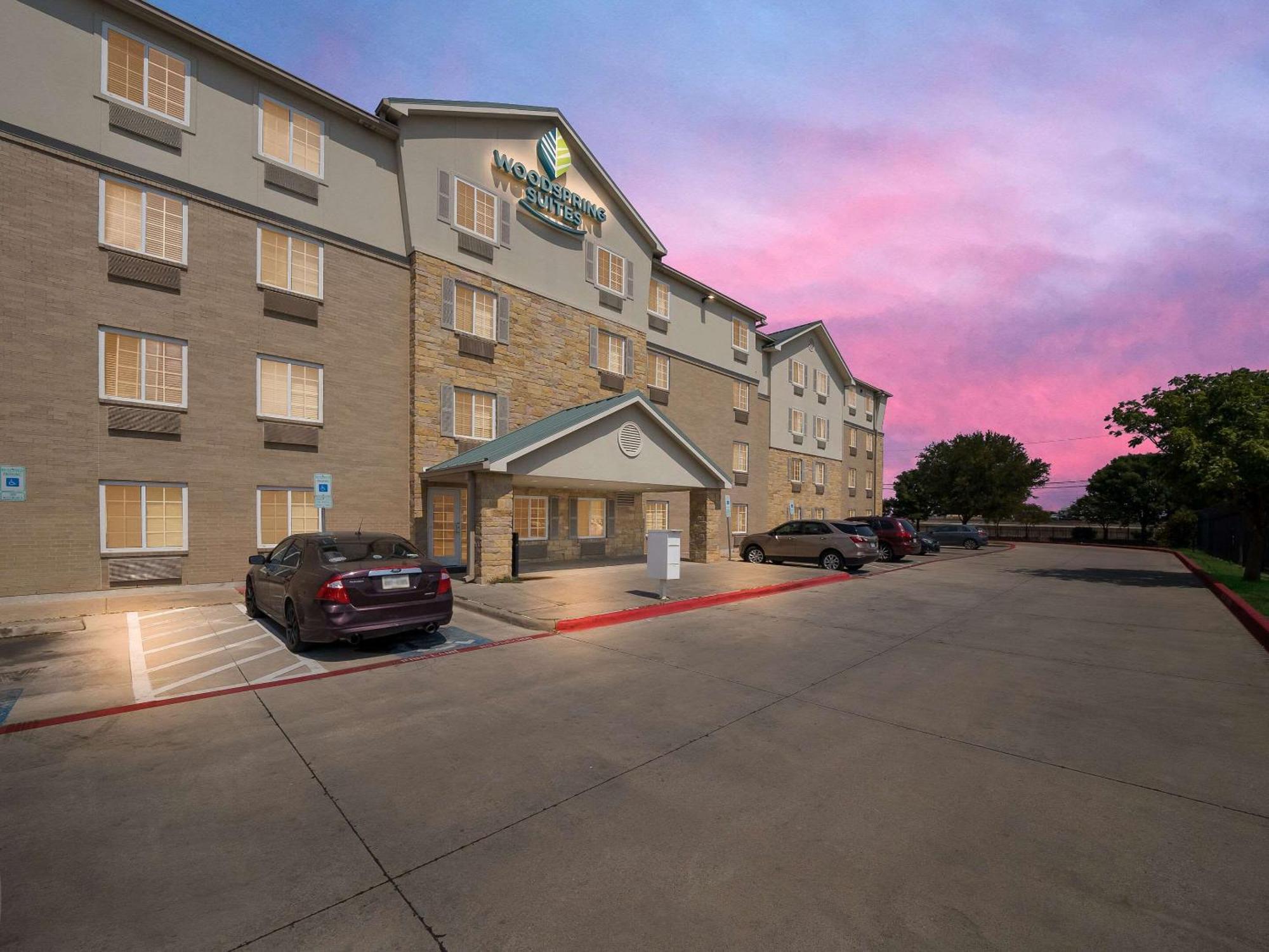 Woodspring Suites Dallas Рокуолл Экстерьер фото
